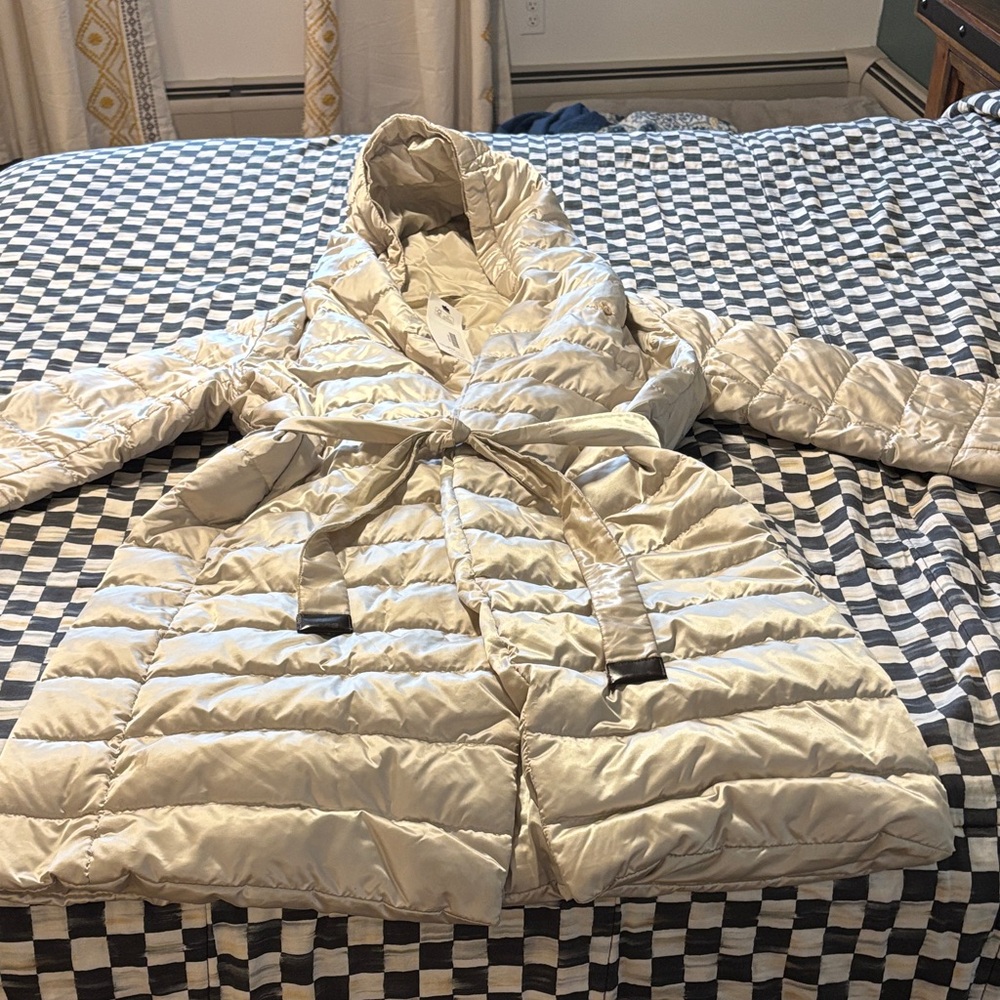 ‘S MaxMara Down Coat
